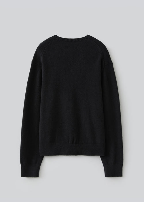 Avenne Buttoned Wool Sweater_ Black