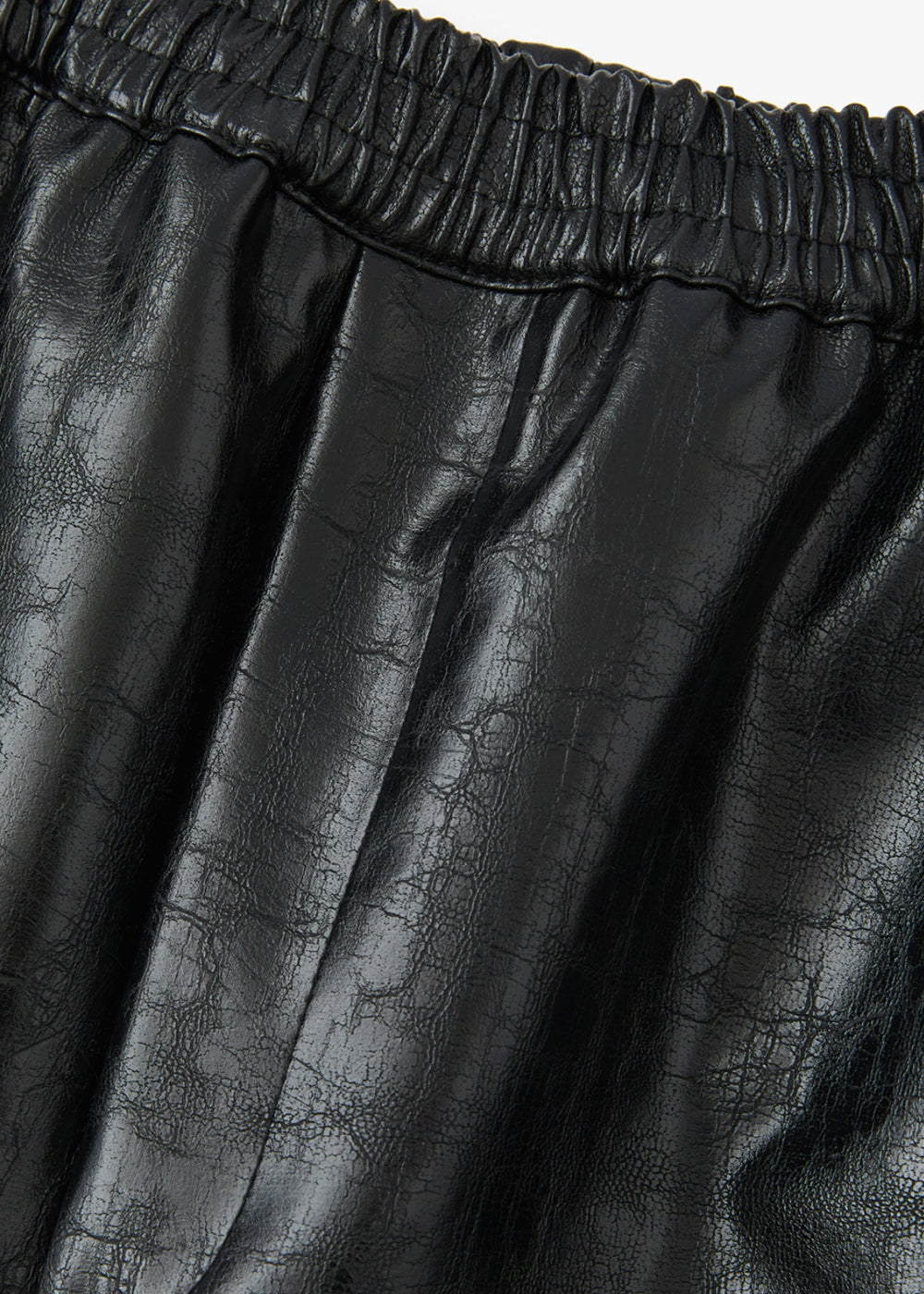 VEGAN LEATHER SHORT PANTS_BLACK