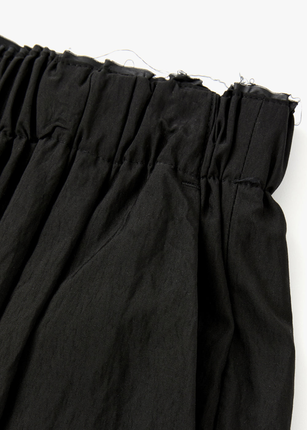 WAIST CUT-OFF PANTS_BLACK
