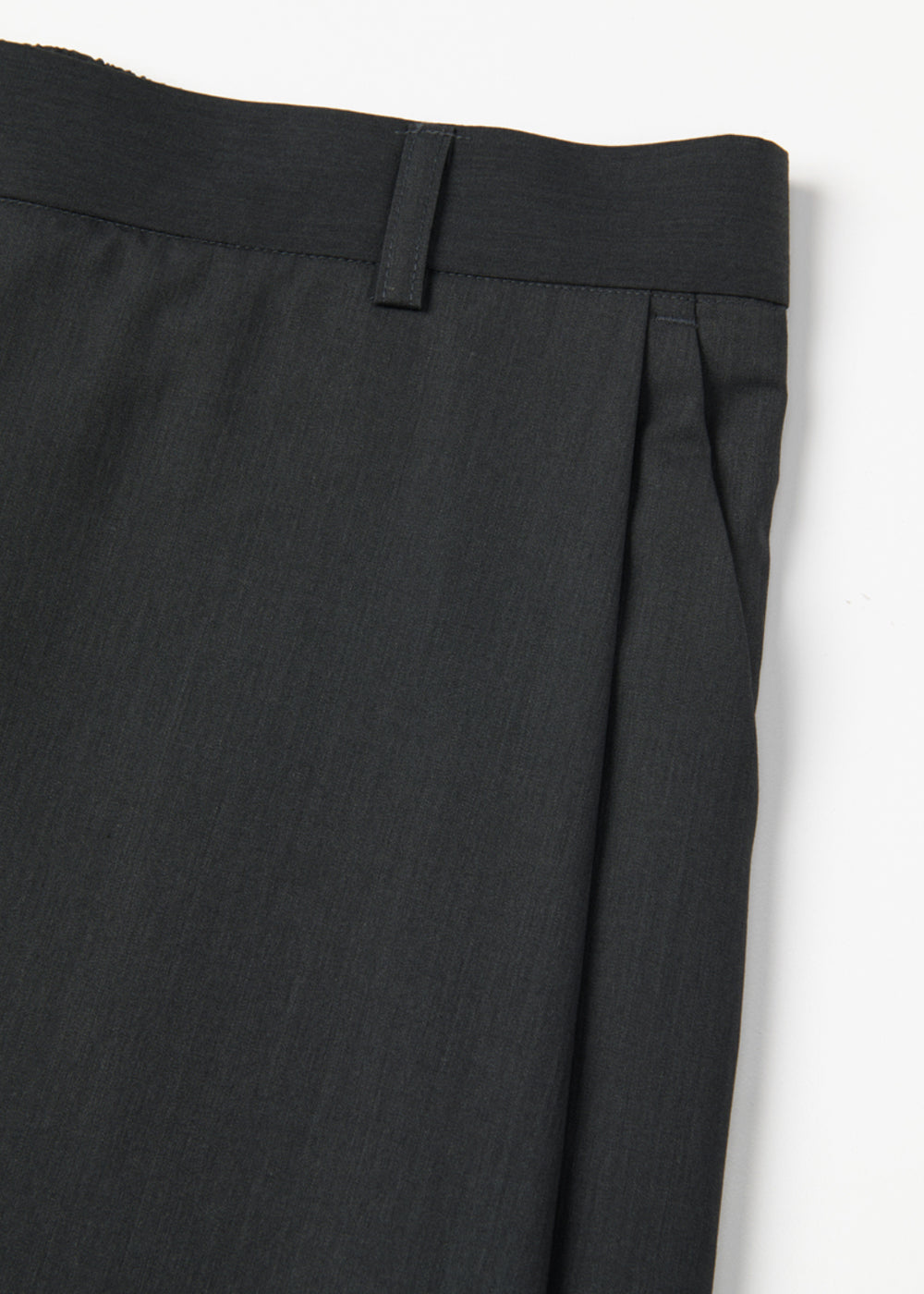 PR PIN TUCKED SLACKS_CHARCOAL