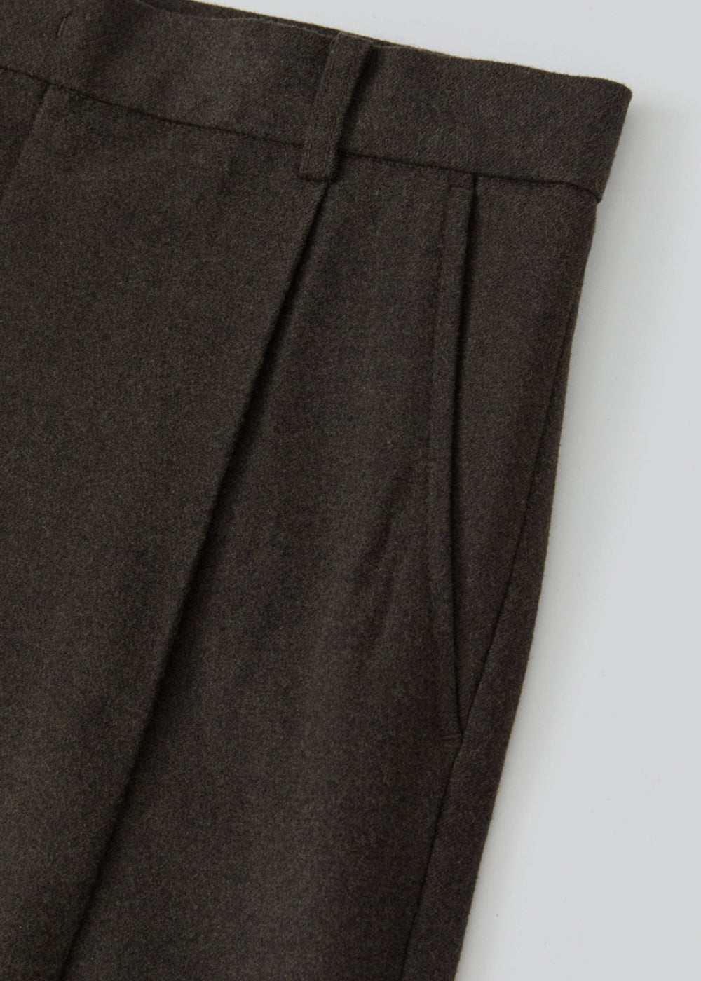 Tailored Single-Tuck Wool Trousers_ Brown