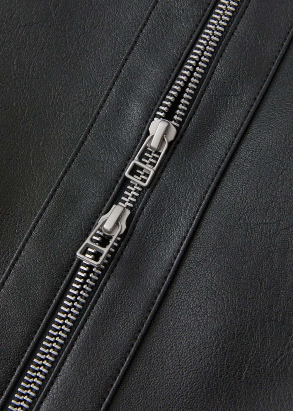 Gathered -Detail Vegan Leather Jacket_ Black