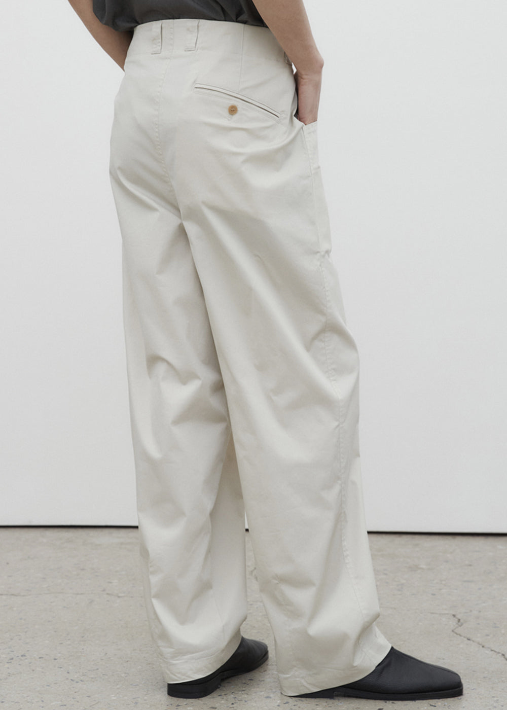 COATING COTTON BELTED PANTS_CREAM