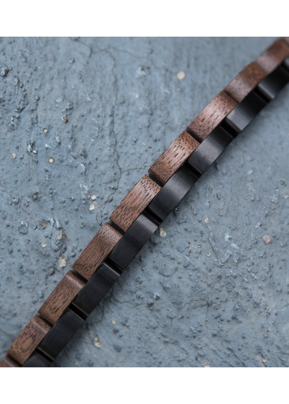 NATURAL WALNUT WOODEN BRACELET BLACK