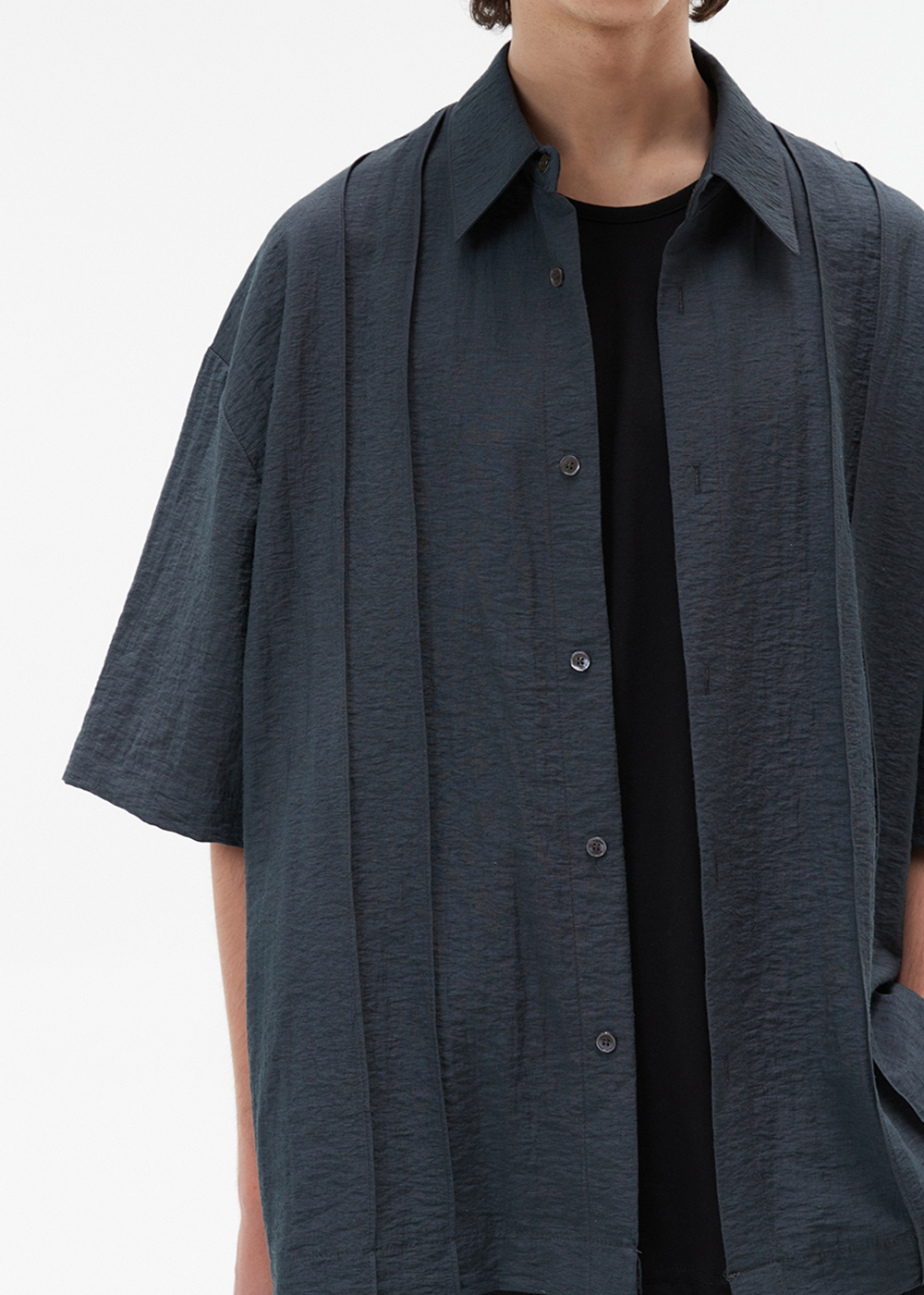 PIN TUCK POINT HALF SLEEVE SHIRTS_CHARCOAL